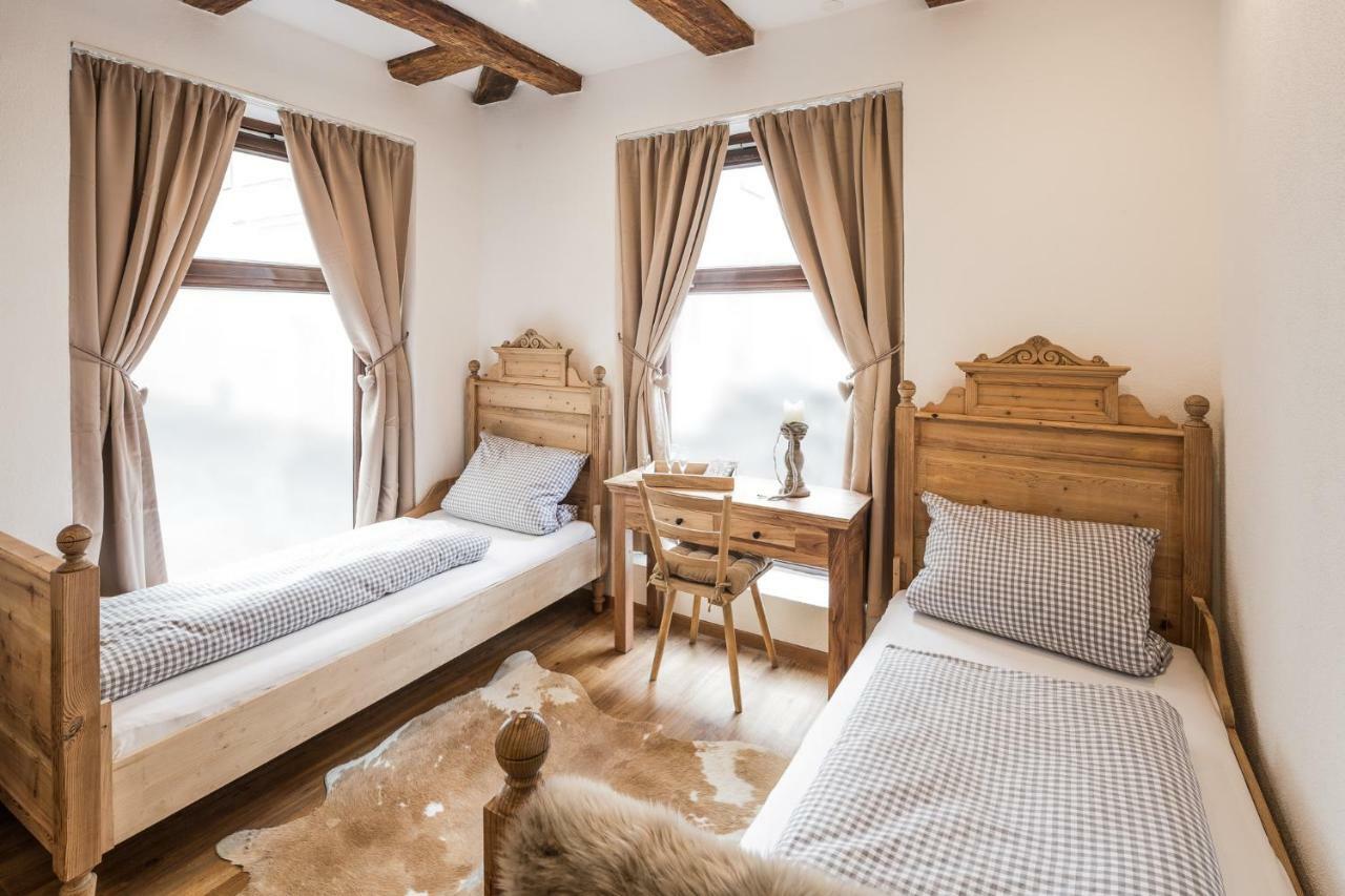 Hotel Alte Ritterstube à Guntzbourg Extérieur photo